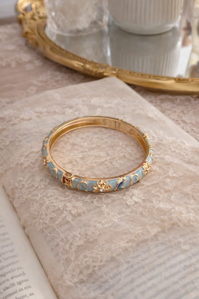 Bleu Roseraie Bangle