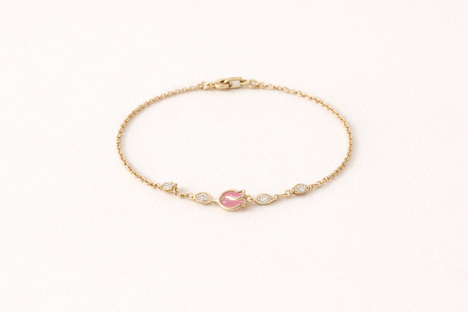 The rosebud bracelet