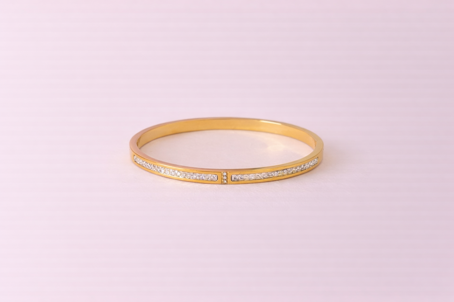 Lumière Crystal Bangle
